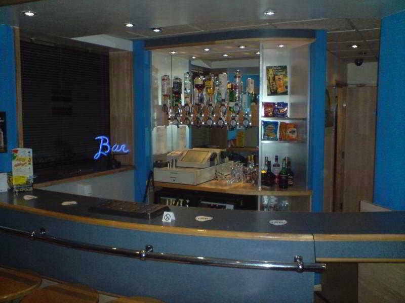 Days Inn By Wyndham Donington Castle Donington Εξωτερικό φωτογραφία